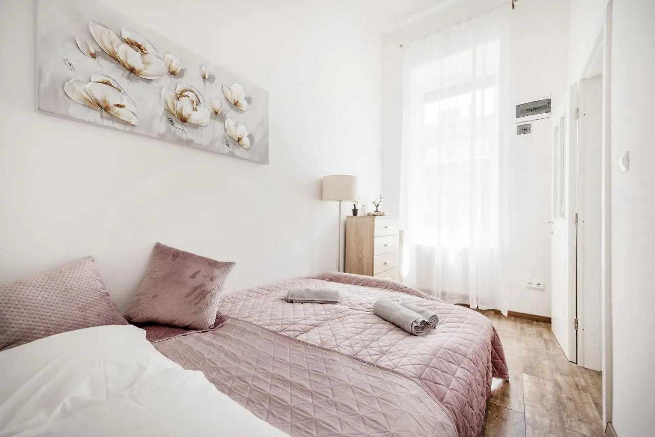 Acacia Apartment Boedapest